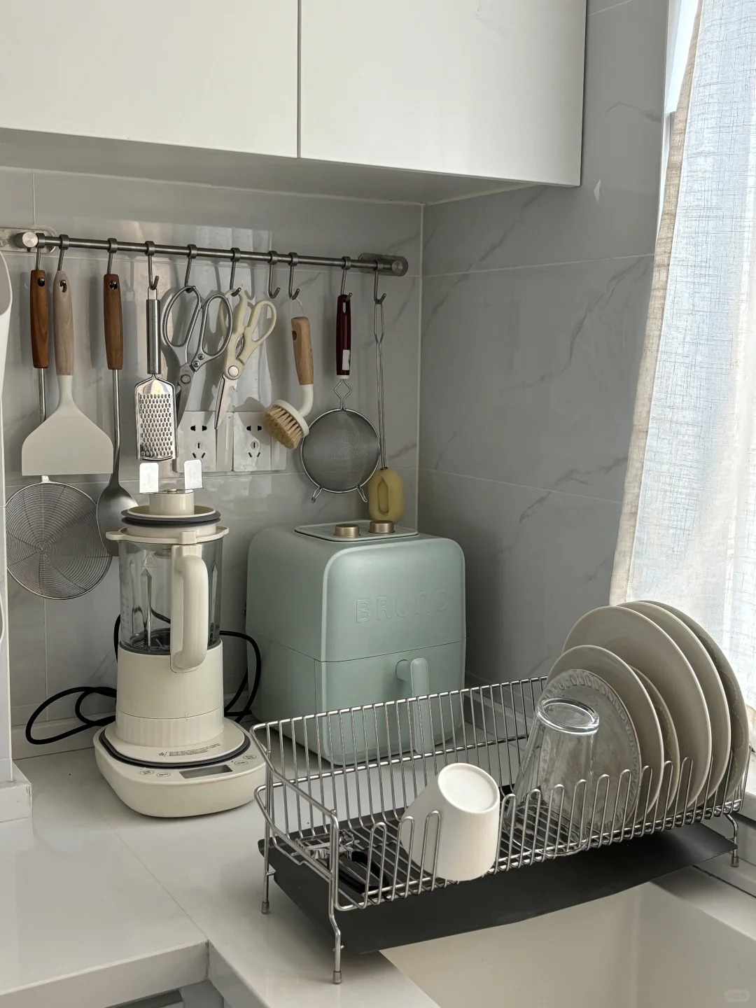 无滤镜下的厨房｜17:30收纳好的干净厨房