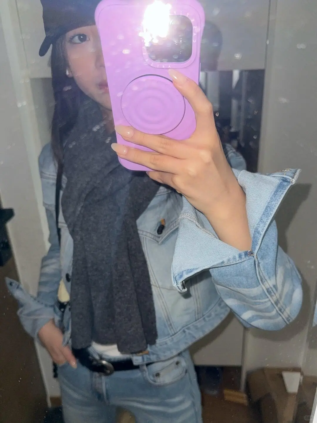 秋日街头的牛仔风情