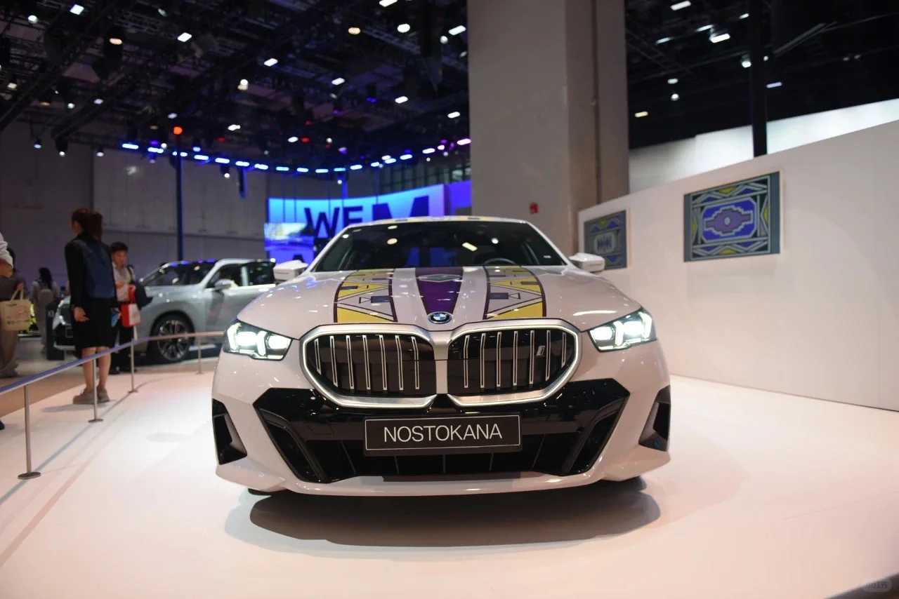 这款宝马会变色？