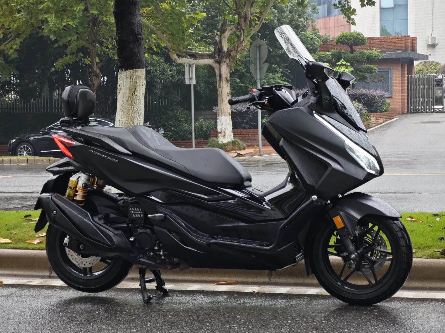 24年差根烟本田佛沙350 ?33800