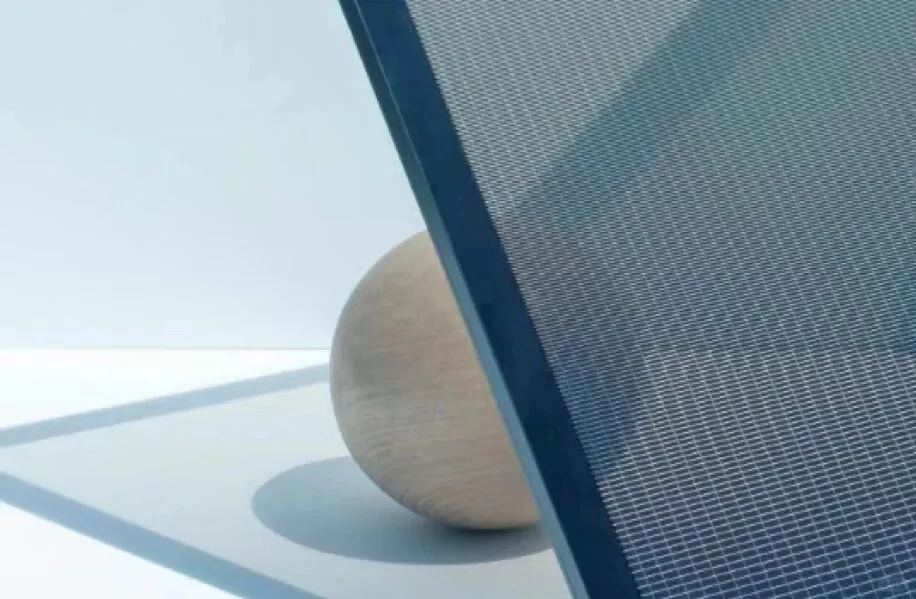 松下集团钙钛矿光伏玻璃，窗户也能发电！