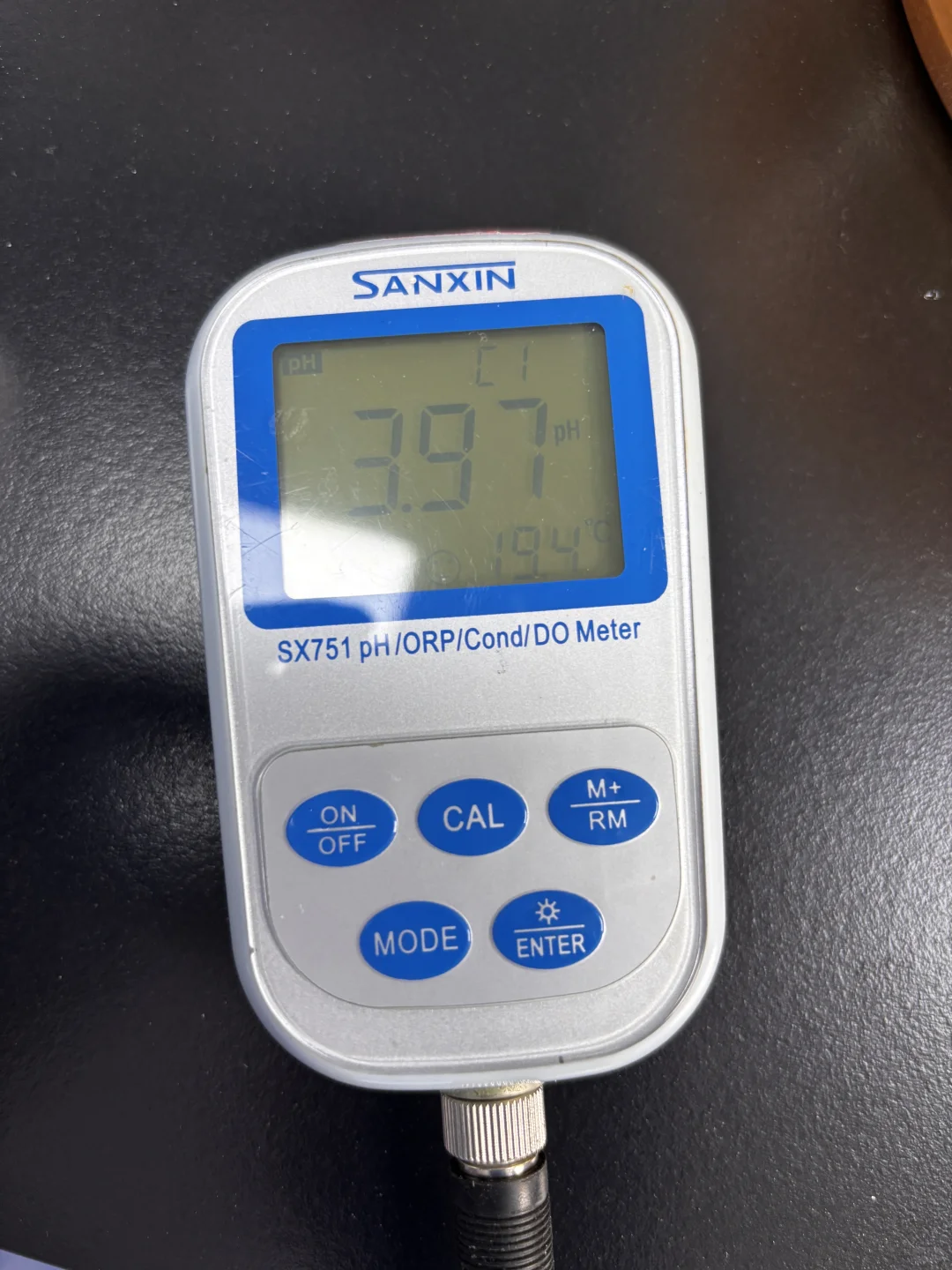 PH仪为啥测啥都显示酸性