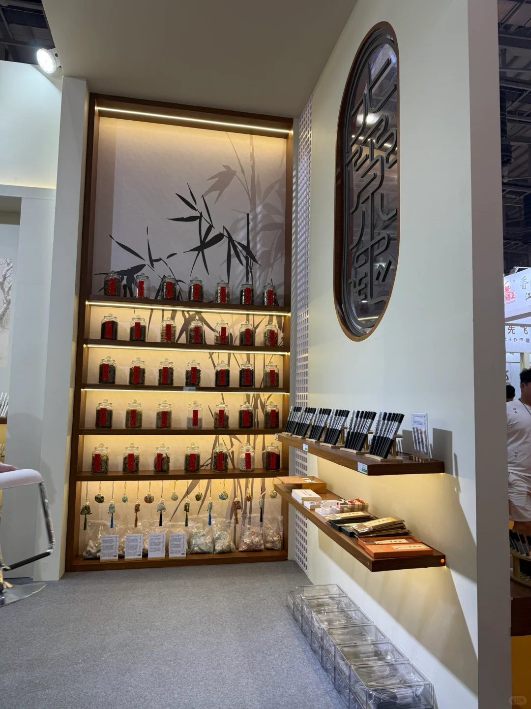 应该是本届佛事展比较有品的展位表达了吧