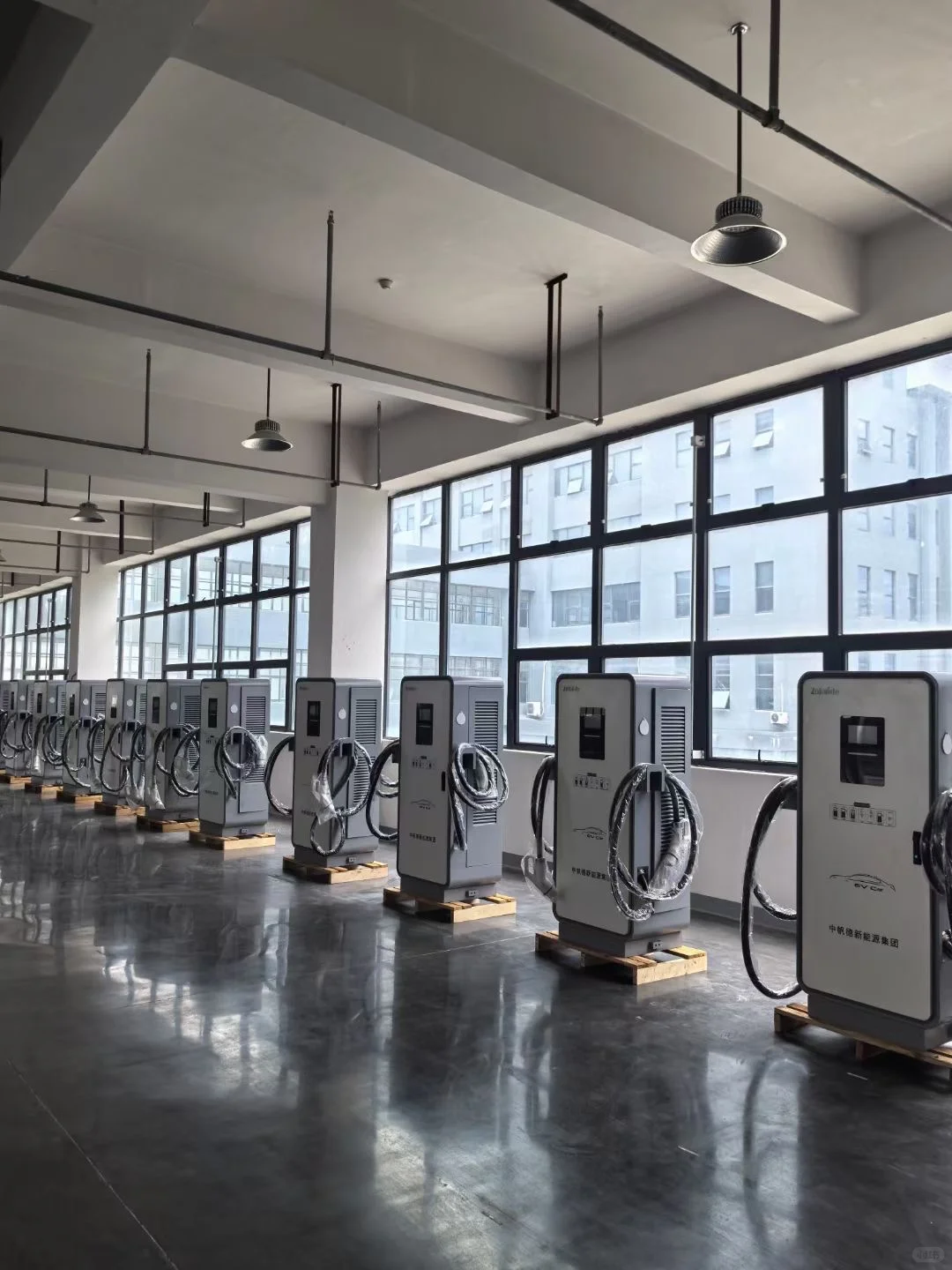 抓紧调试，晚上发货?