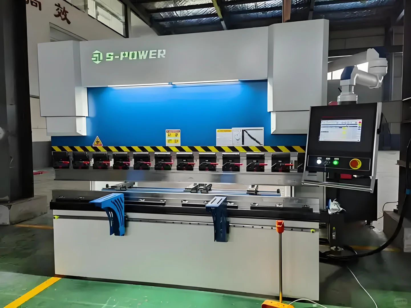 工厂求购一批二手机床设备，品类型号不限