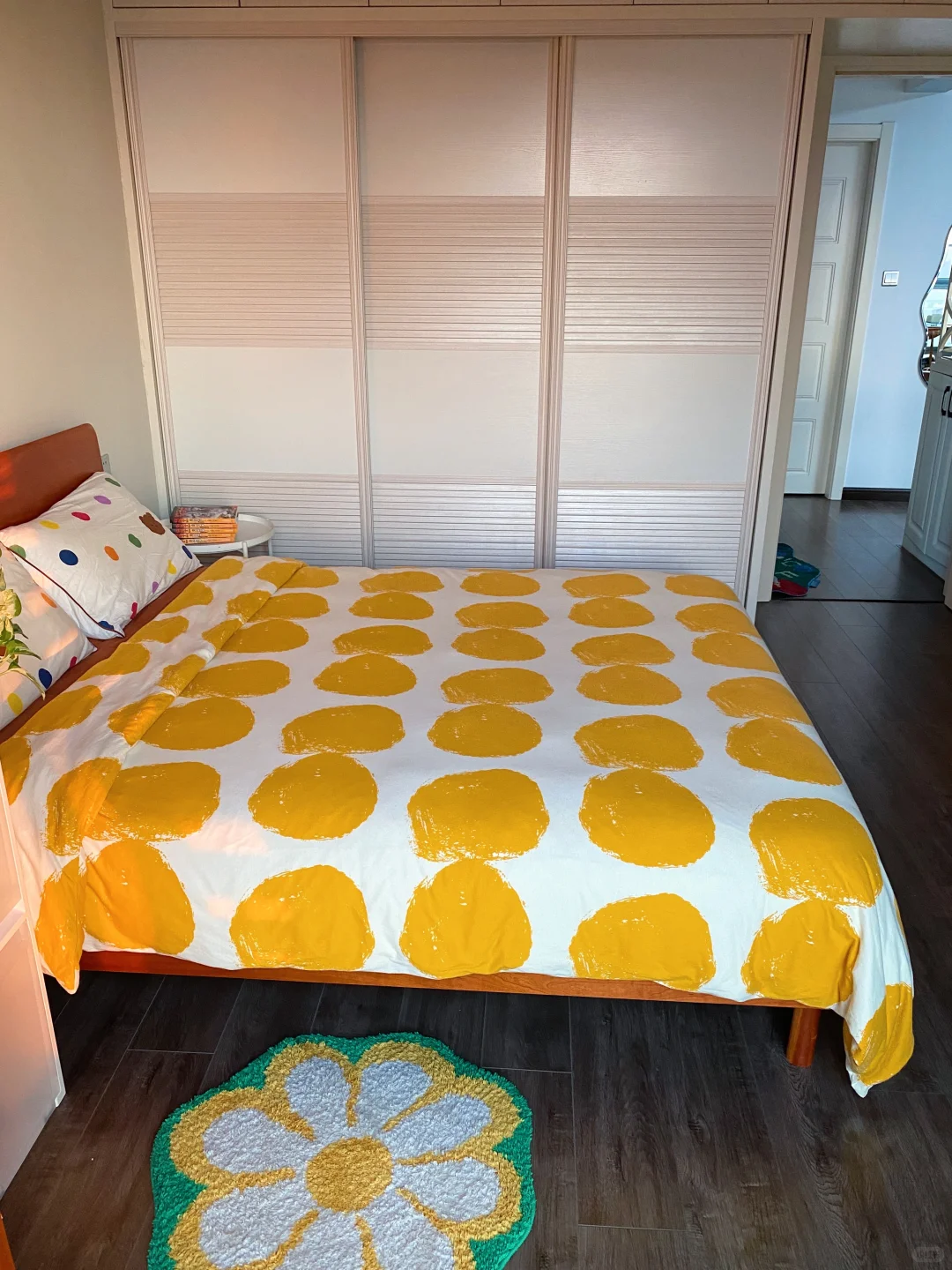 35岁，好喜欢待在我干净整洁的小家啊