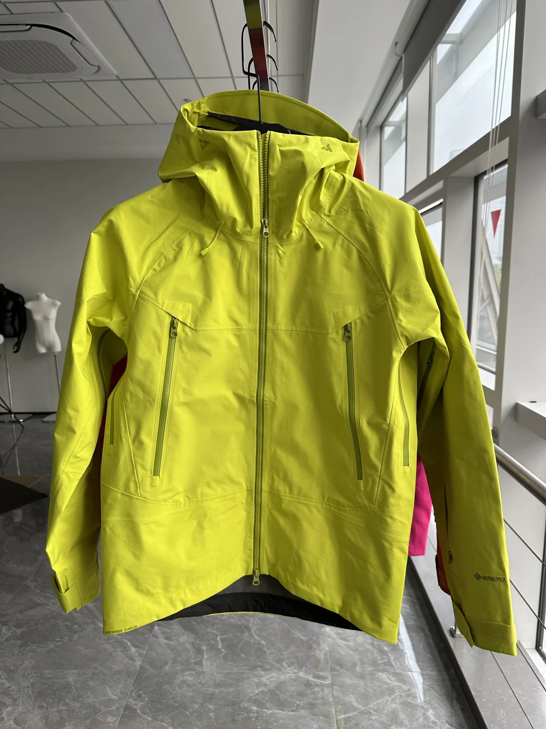 哇靠‼️ 台州大厂硬壳太顶了！尼龙面料风吹雨