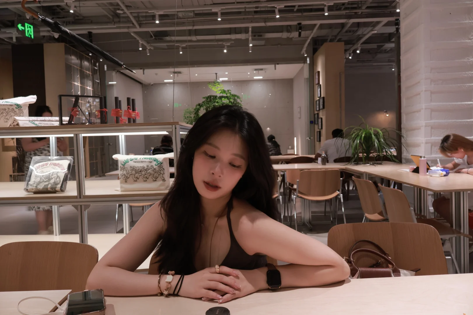 佳能R50人像VS大疆pocket3人像