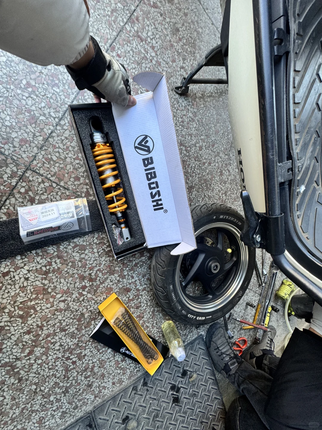 本田ns125la更换比博士后减+阿尔法弹簧