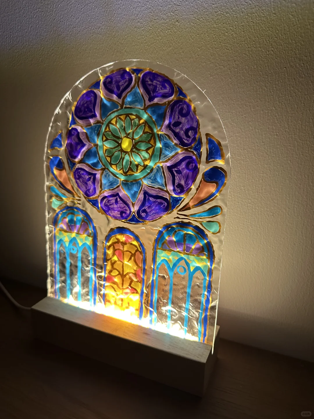 这个夜灯美呆了！谁会拒绝呢？！