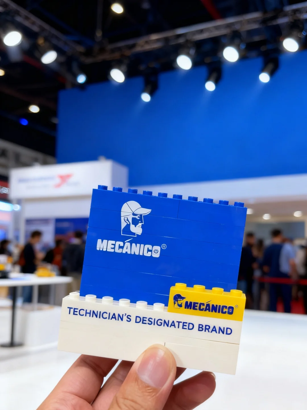 品牌展会怎么办？这波创意定制积木宣传绝了