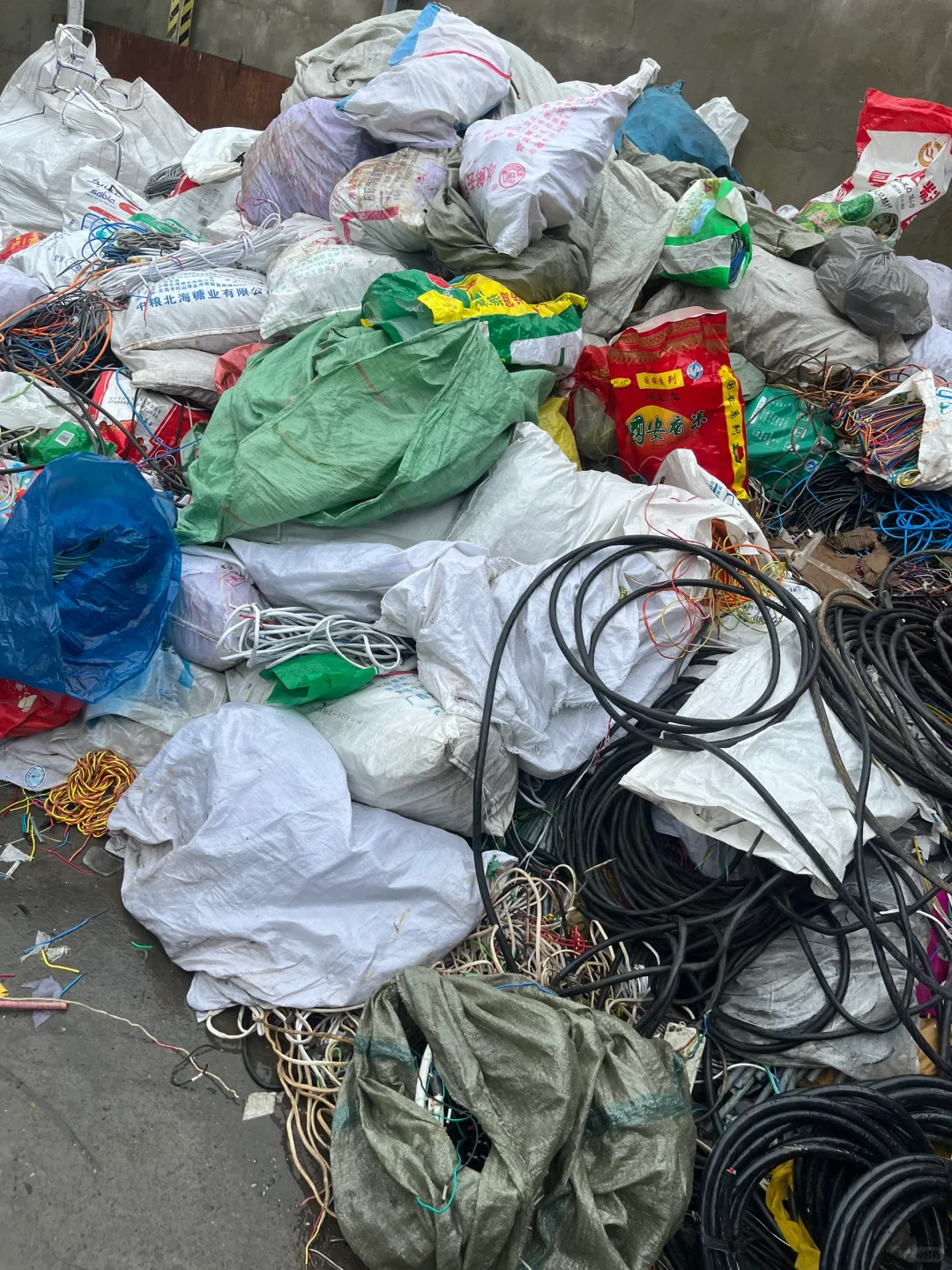 一天废品人一辈子废品人