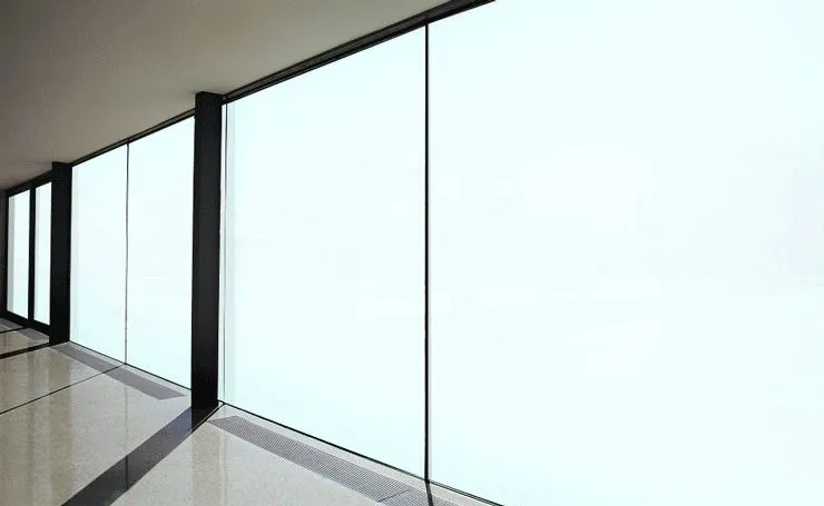 调光玻璃真的有点神，一秒从透明变磨砂