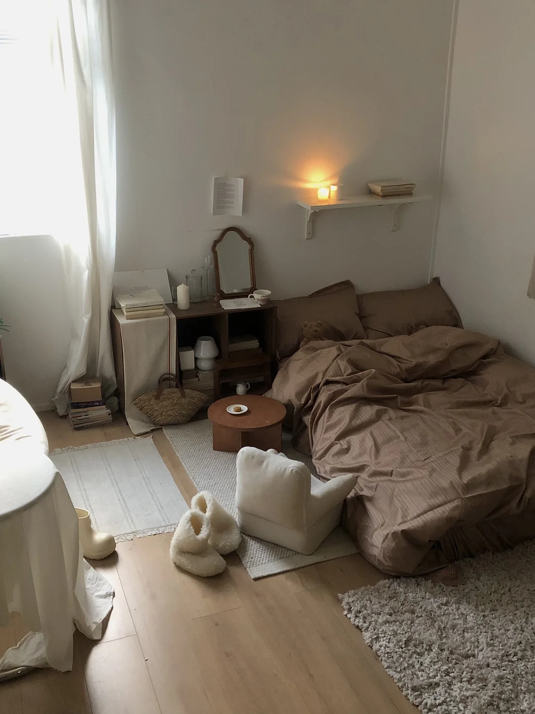 好干净的冬日小卧室