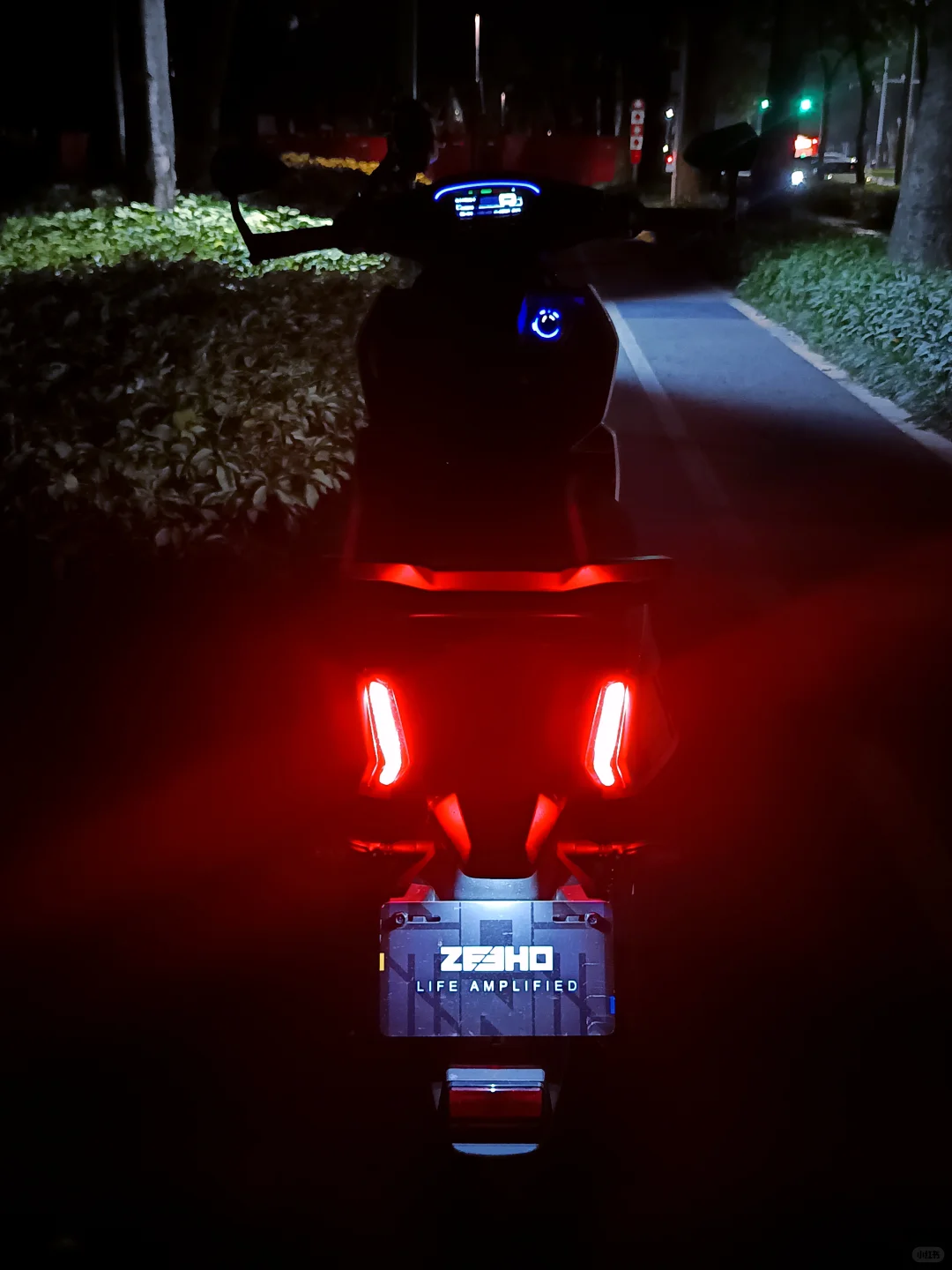 关于极核ae4更换前减震弹簧后