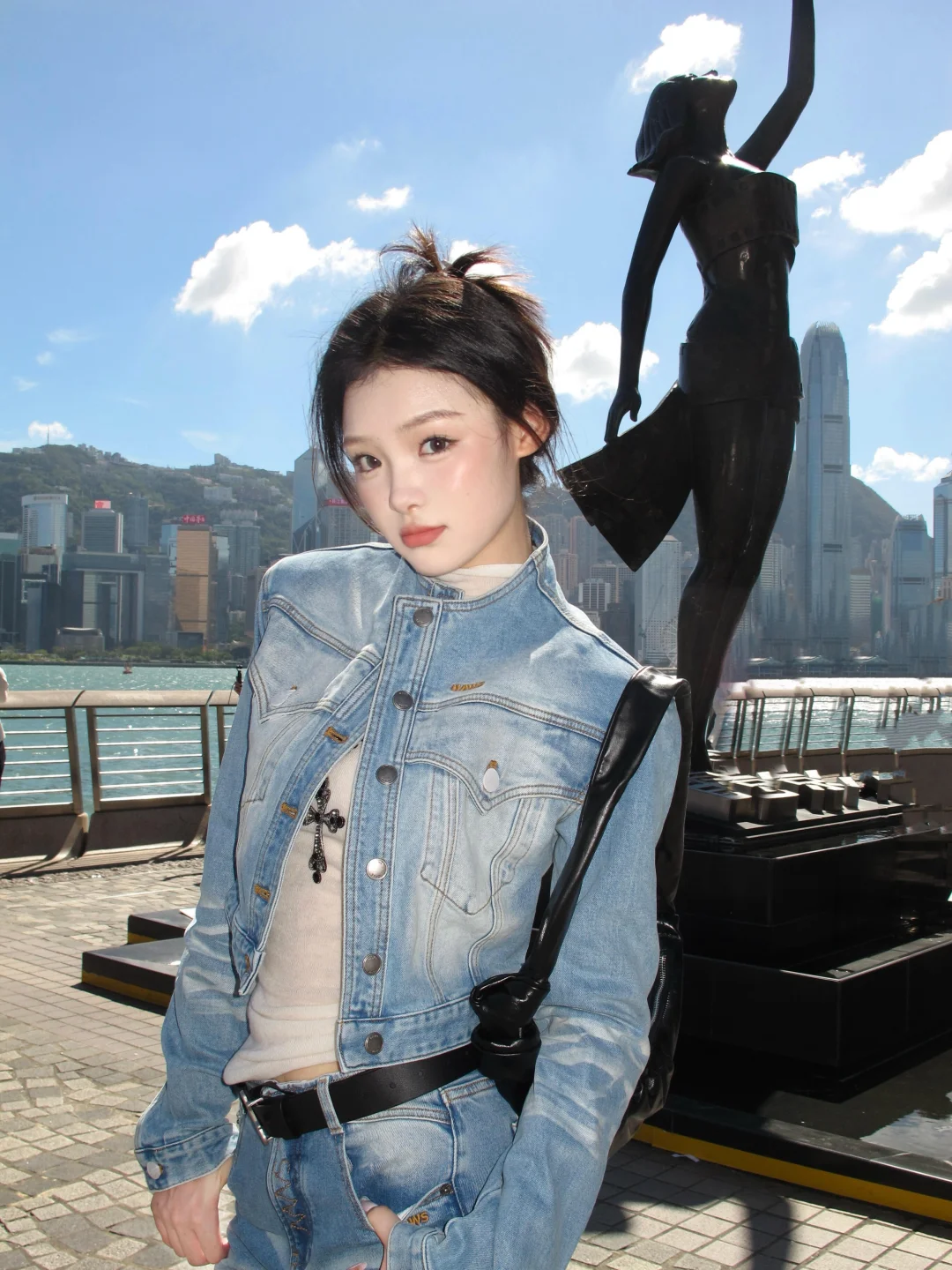 在维港畔的随性摩登出逃