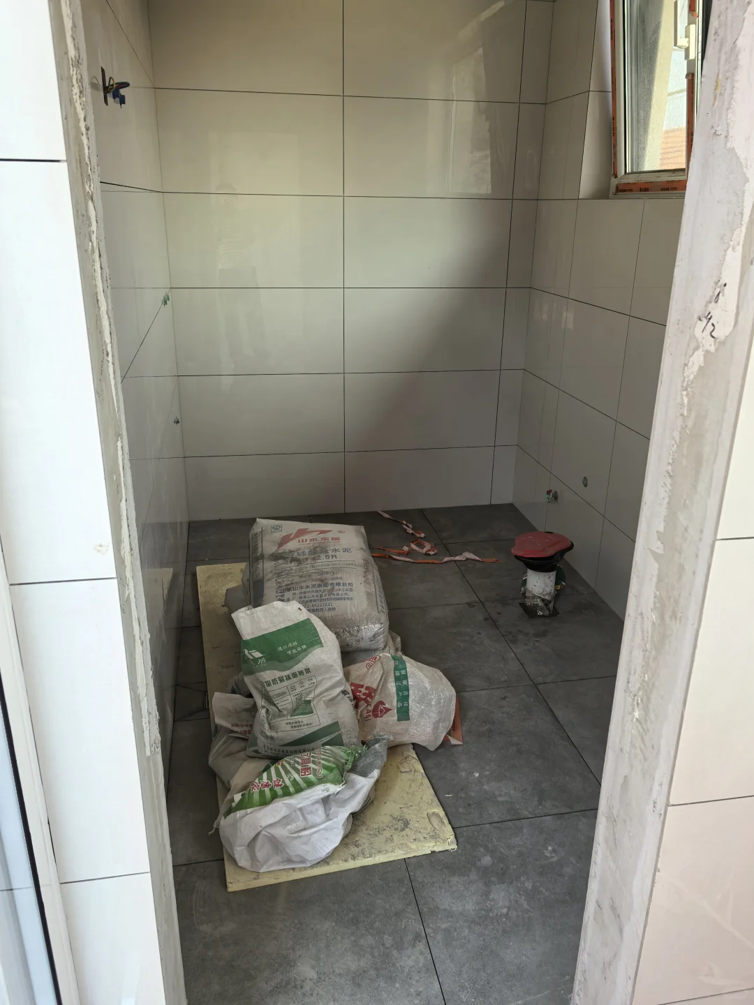 农村自建房第N天，断桥铝门窗