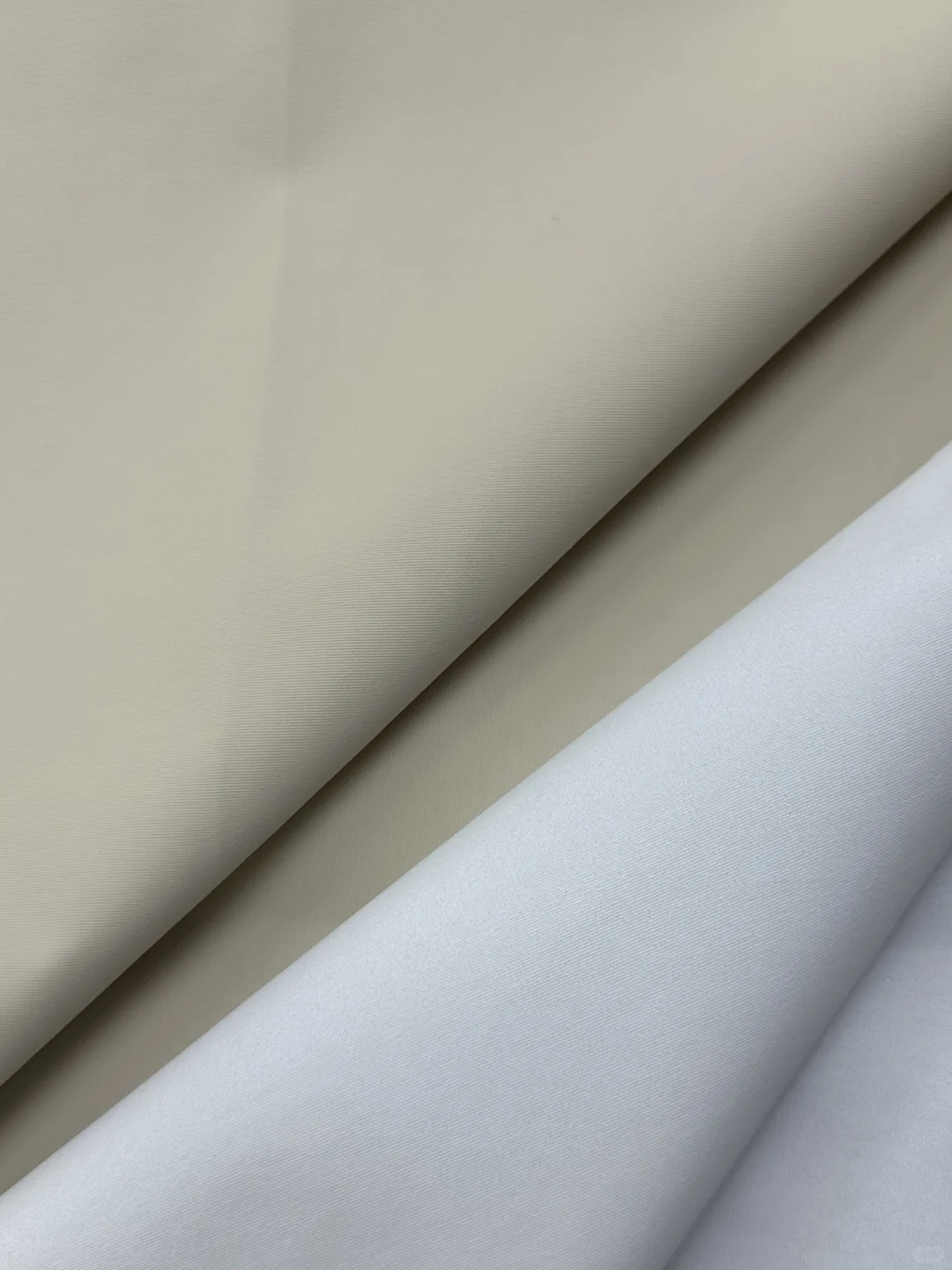 推荐一款性能不错的风衣冲锋衣面料?