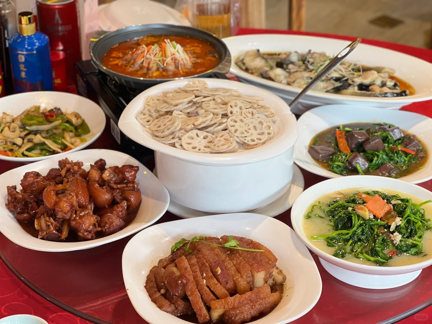 贵港餐饮行业促进发展会2024迎新年会。