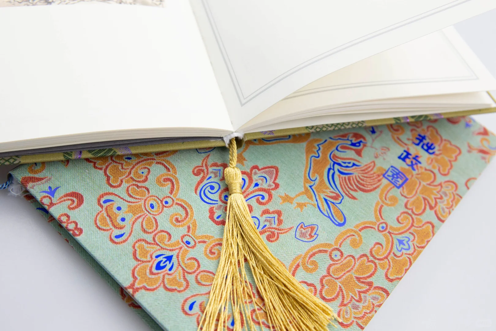 画册印刷：印刷制作的印前印后准备工作及工艺流程大致是什么样的