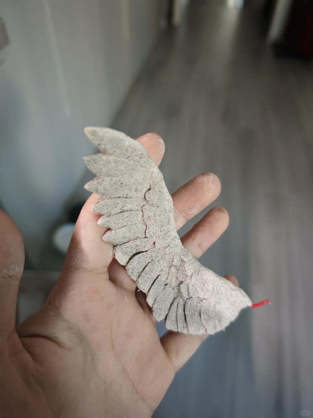 手搓白神的神秘小石雕