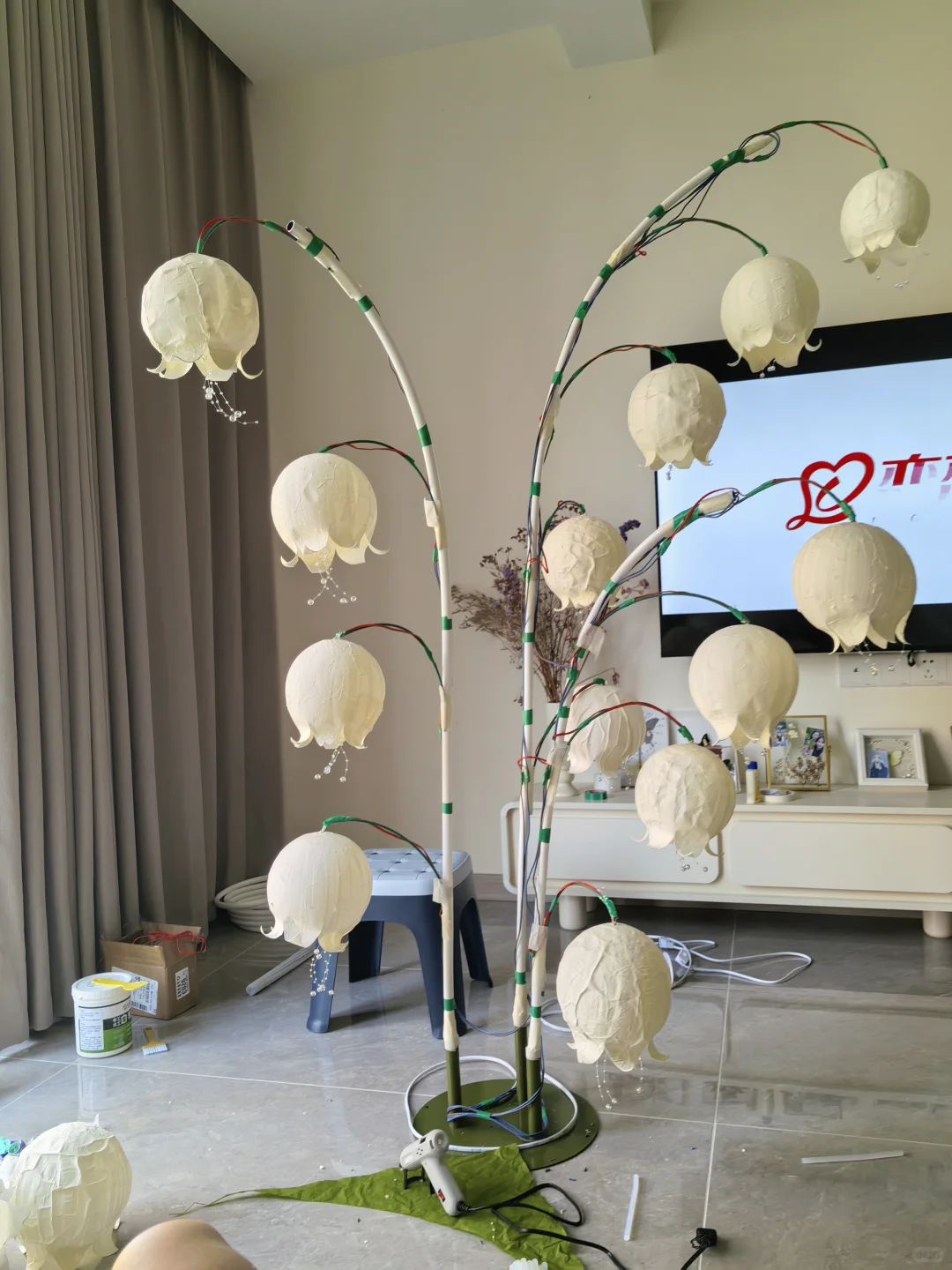 客厅氛围感铃兰花落地灯