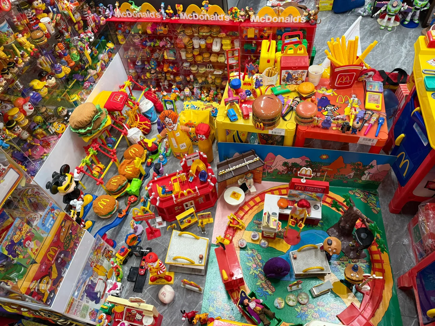 重返童年?大人也要玩玩具?麦当劳玩具收藏