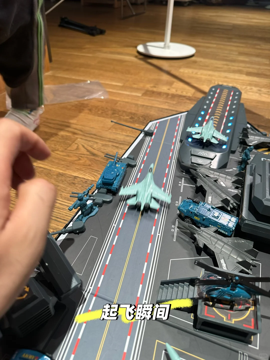 山姆疯了吧❗️199 元拿下福建舰同款航母