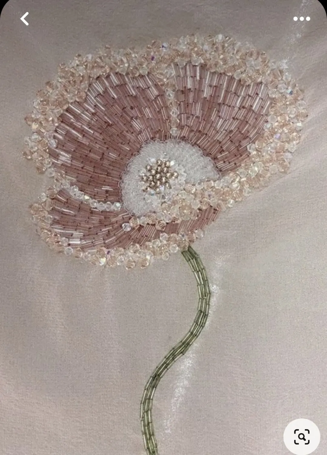 服装设计中如何表现花朵？