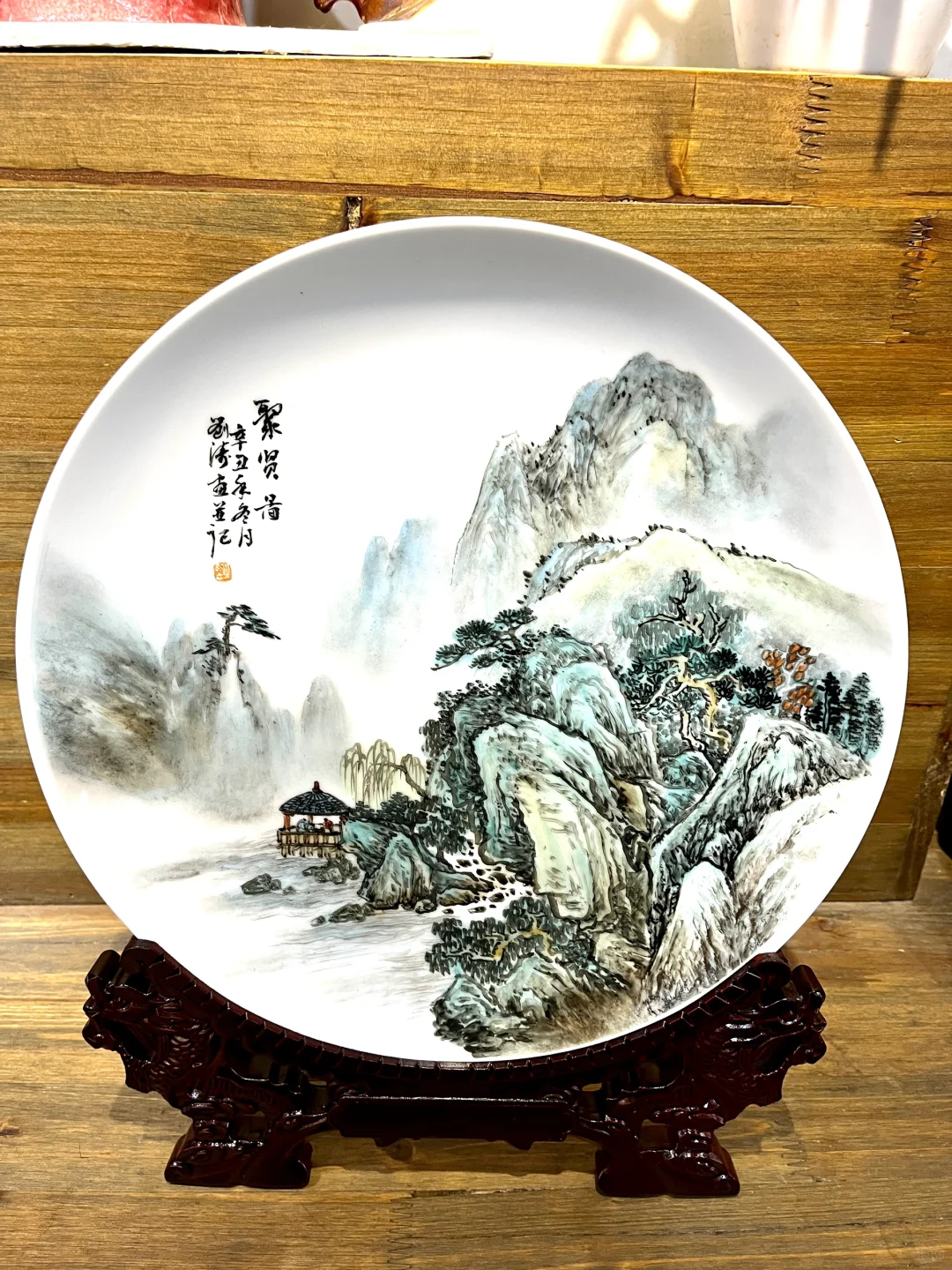 翻出来之前画的几个赏盘景德镇陶瓷摆件