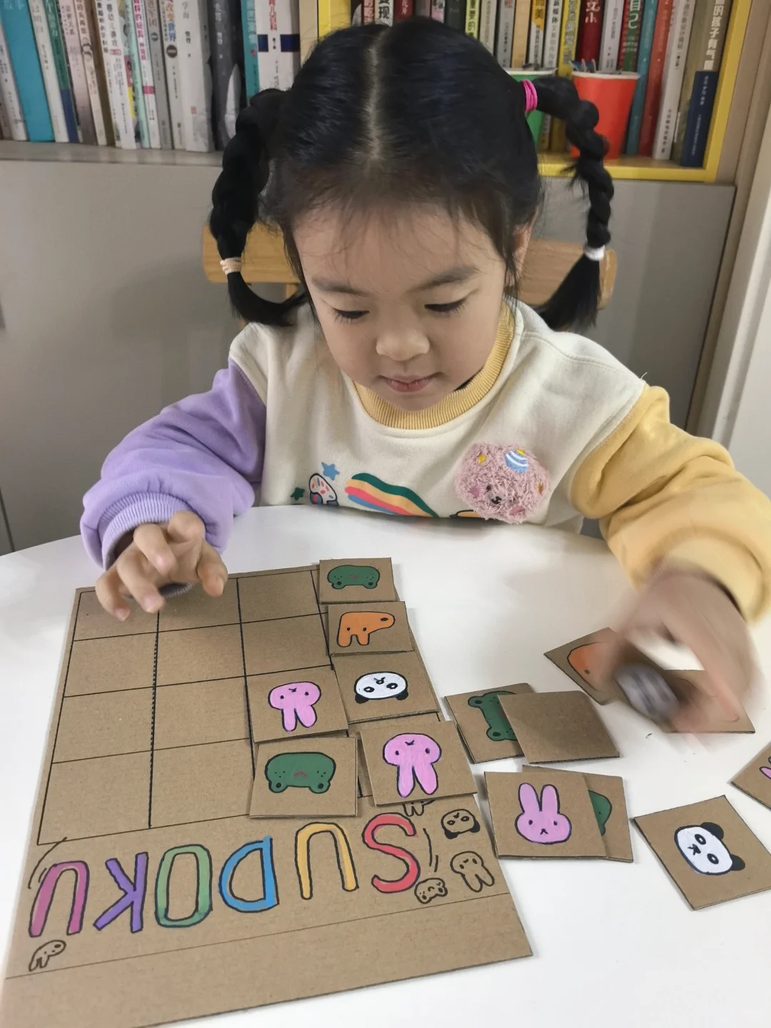 硬纸板变聪明板❗️自制早教益智游戏❗️