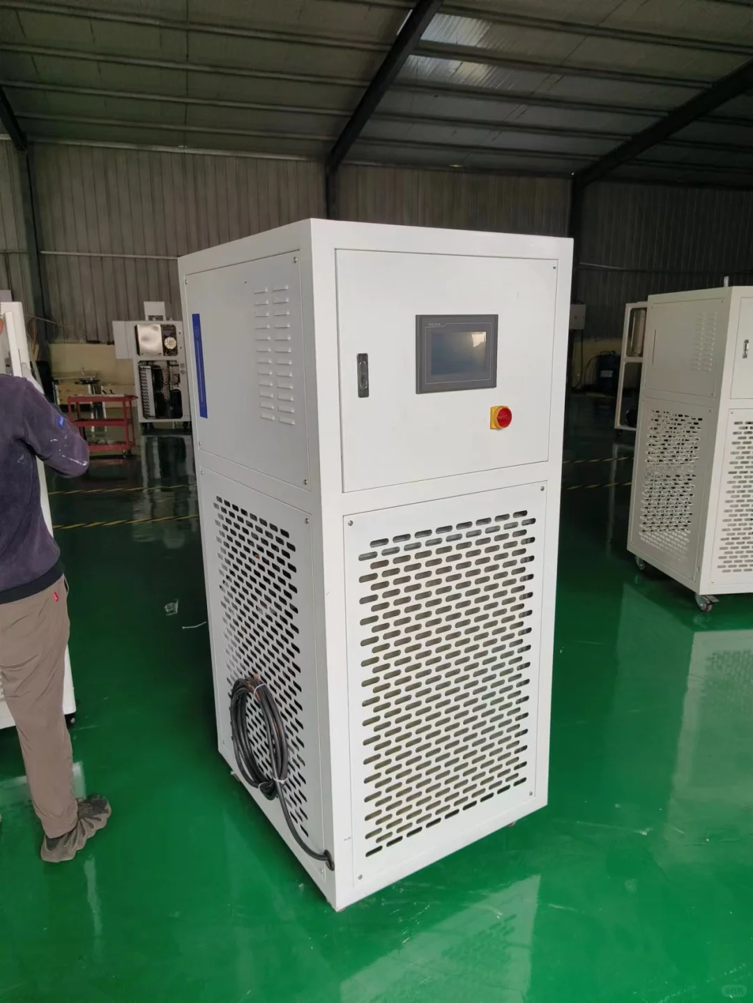 高低温一体机：突破制药界的新宠