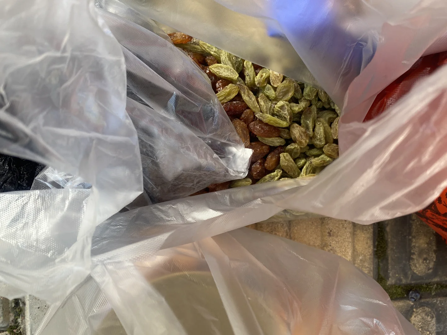 许昌科技广场的农产品展销会快去逛吧！