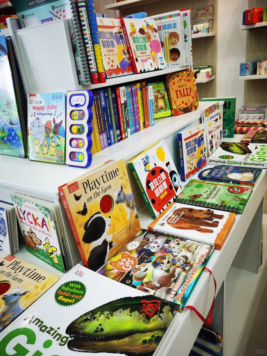 提供广州周边东莞布料商贸中心色本色卡印刷