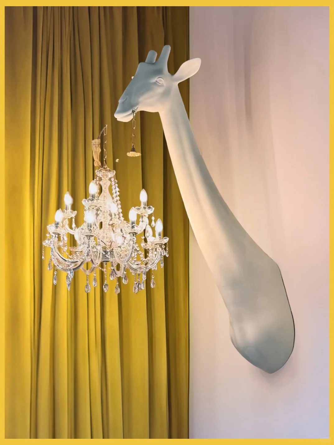 Qeeboo长颈鹿将非洲草原的优雅凝入家居空间