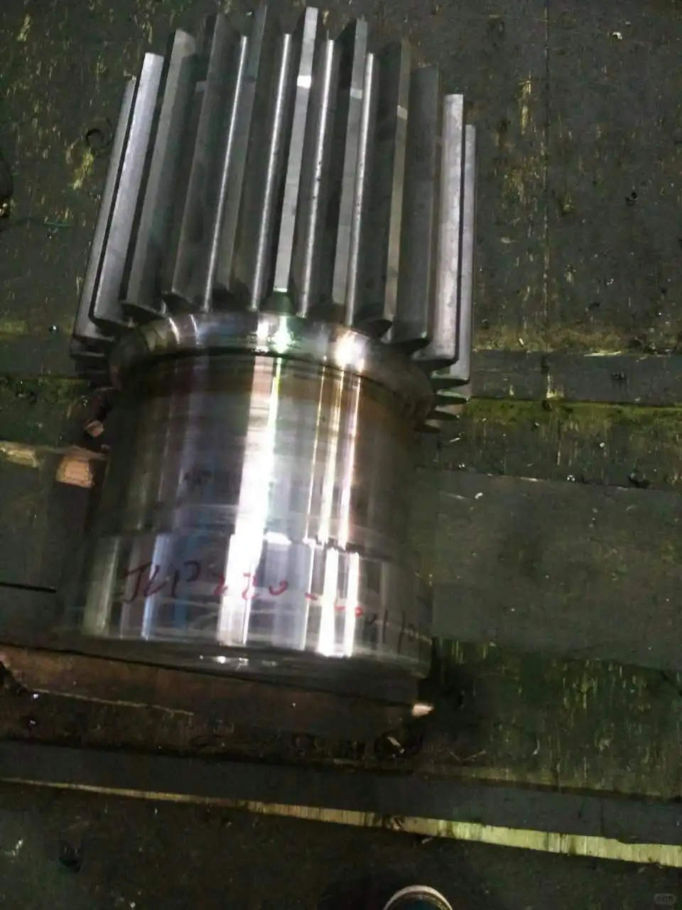 ?立磨减速机太阳轮维修?