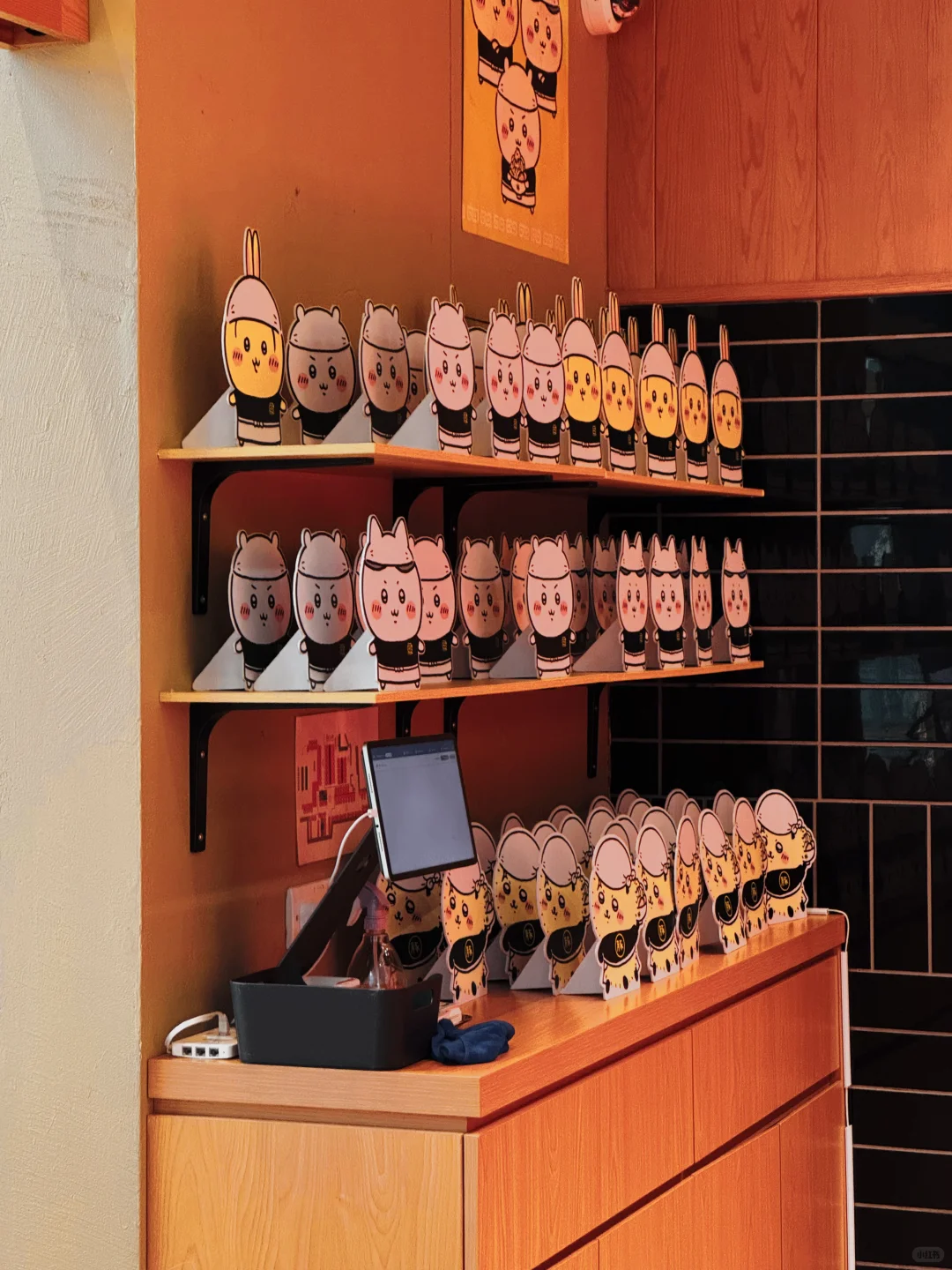 ??chiikawa拉面店 来吃了