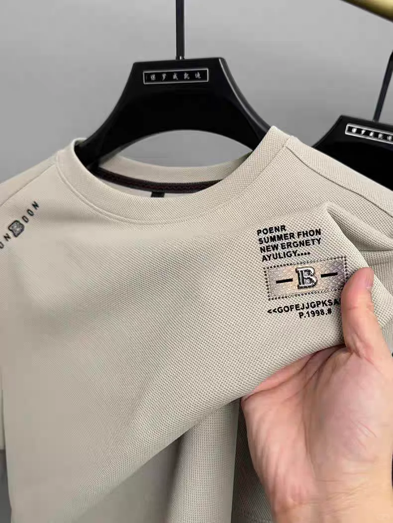 服装工艺|那些简约且高级的服装印绣花设计