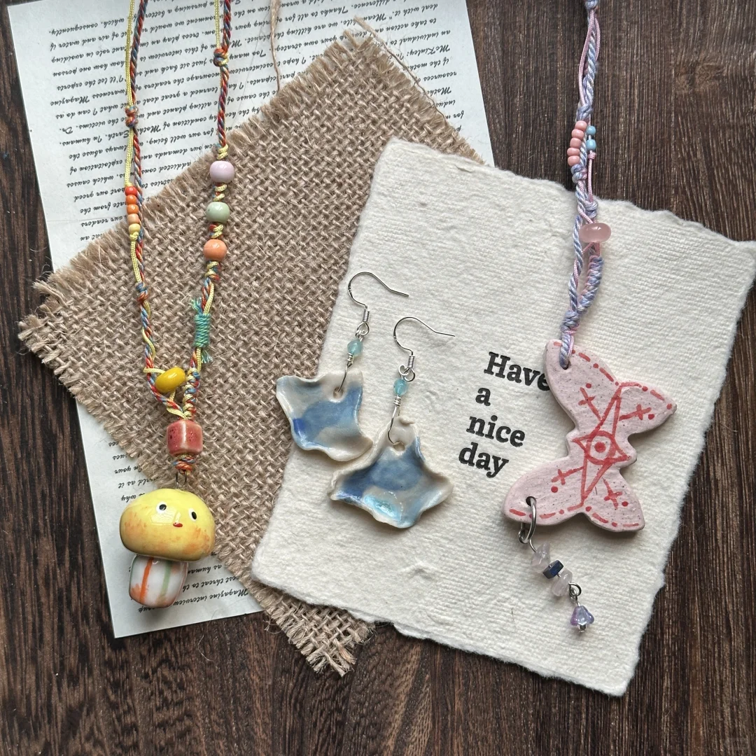 ??| 最近的手作陶瓷制品????