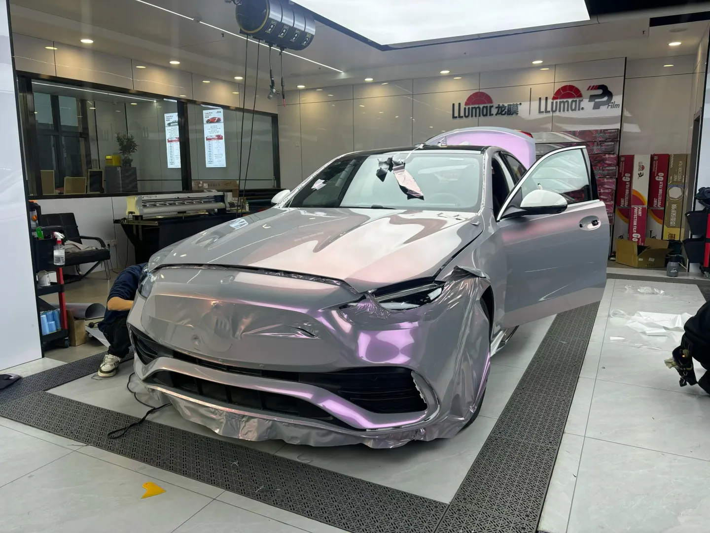 来看看什么叫「教科书式贴膜」✨