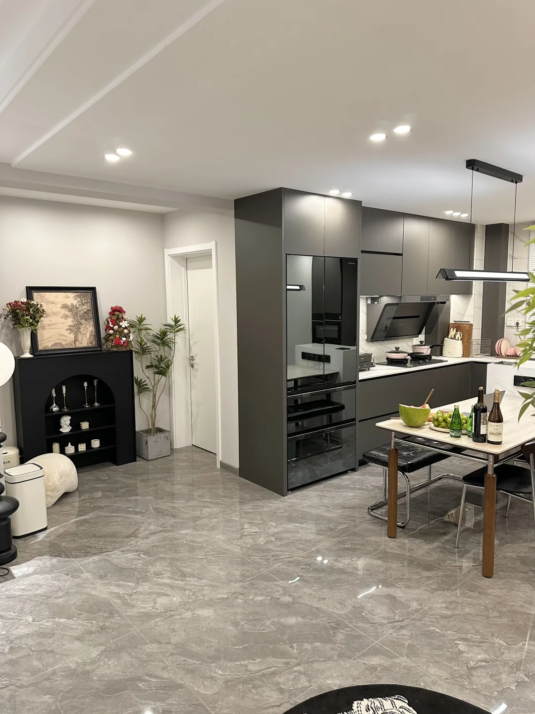 买不起大house 有个90平小家也挺幸福~