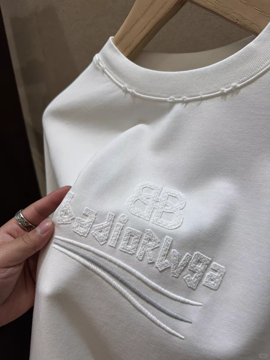 ?一些特殊高级感印绣花工艺设计分享?