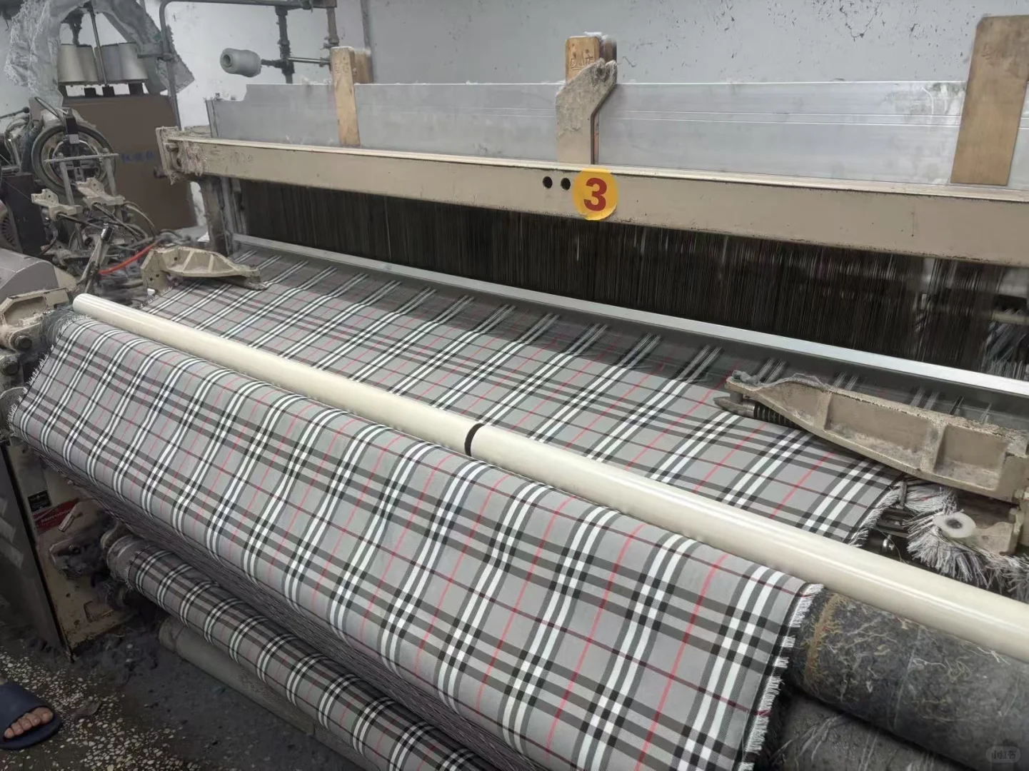 新品开发，实体工厂很困难，借钱也要搞开发