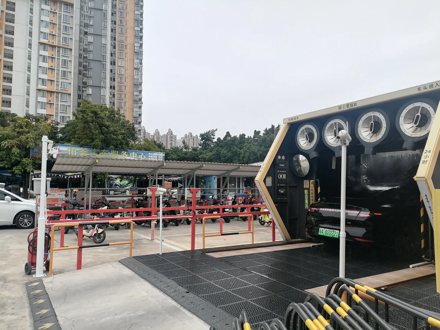 与机器争饭碗的结局