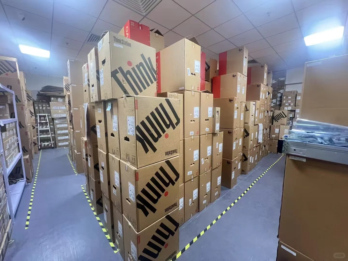 联想ThinkStation P520C