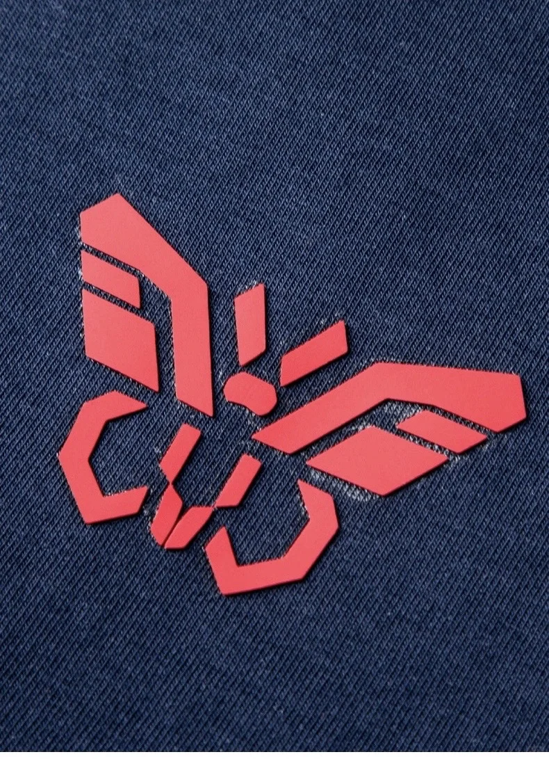 服装工艺｜简约高级的3D立体logo印绣花设计