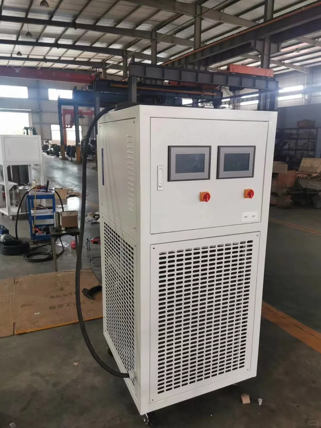 高低温一体机：突破制药界的新宠