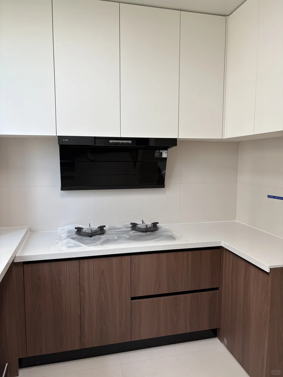 安装师傅说：你可真会选全屋定制配色呀！