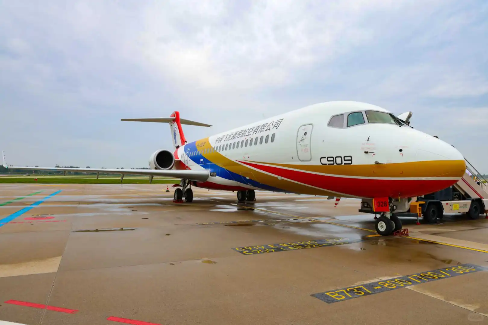 首架国产C909医疗机交付了