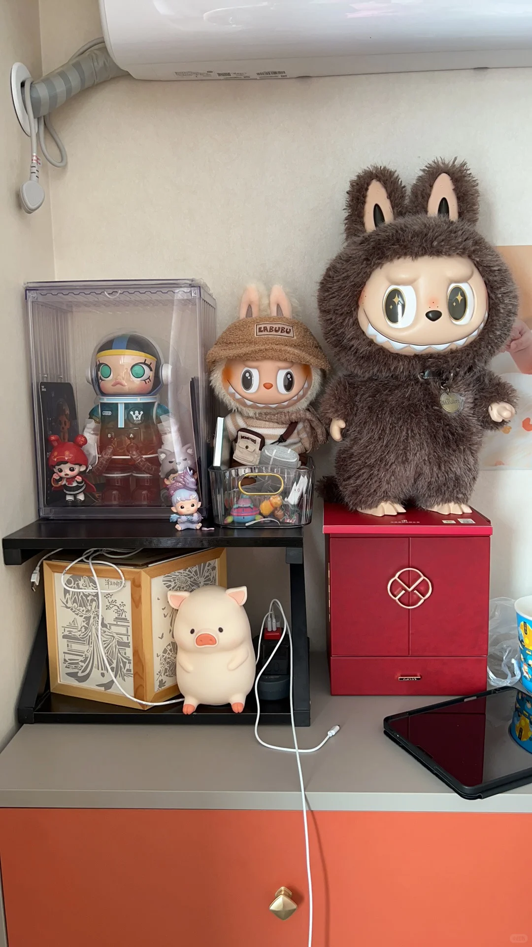 每个都是宝！小众盲盒收藏室，盲盒墙